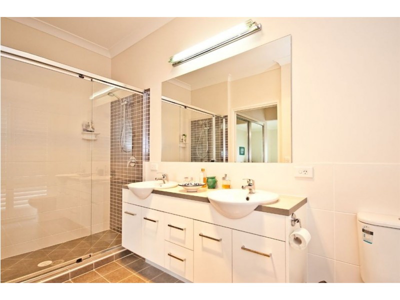 17 Ballesteros Street, North Lakes QLD 4509