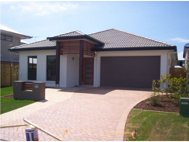 24 Kurrajong Street, North Lakes QLD 4509