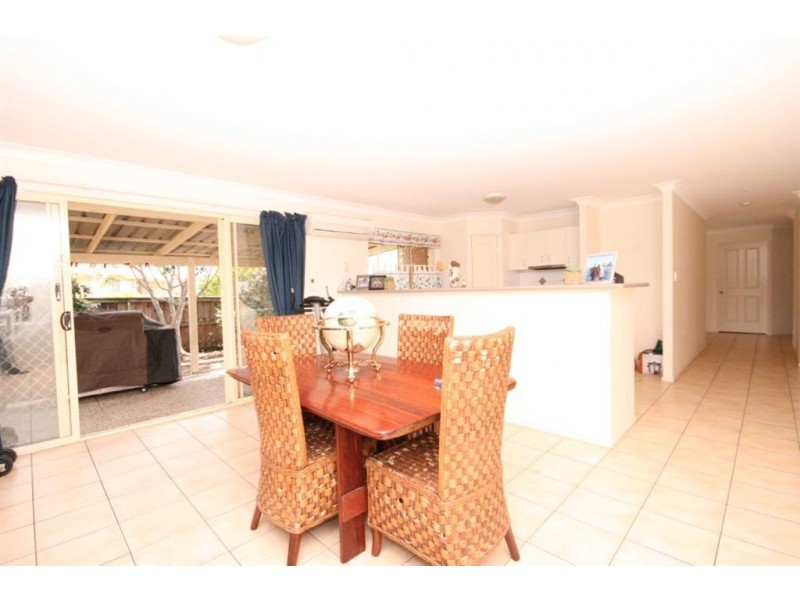 2 Ainslie Street, North Lakes QLD 4509