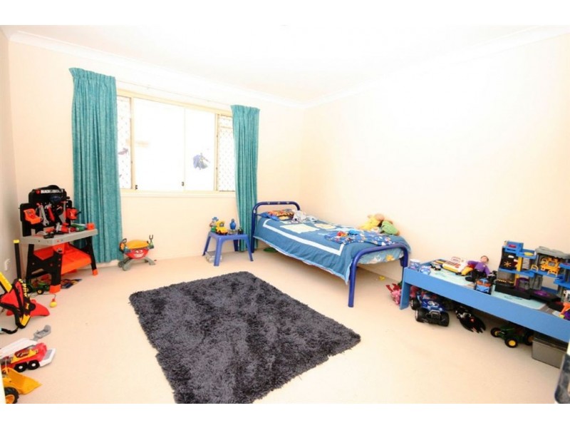 2 Ainslie Street, North Lakes QLD 4509