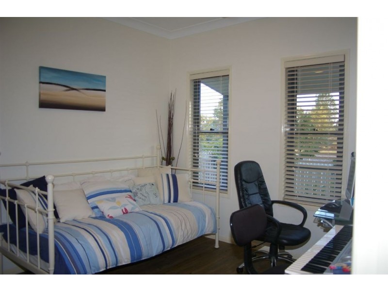 54 Cottonwood Circuit, North Lakes QLD 4509