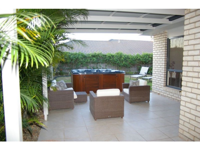 54 Cottonwood Circuit, North Lakes QLD 4509