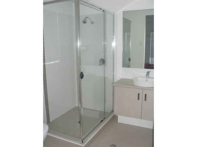 92 Mackintosh Drive, North Lakes QLD 4509