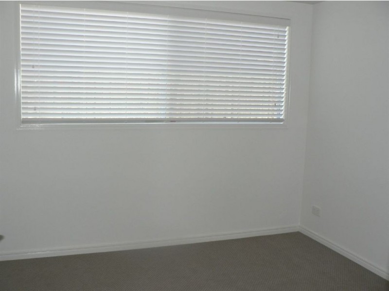 92 Mackintosh Drive, North Lakes QLD 4509