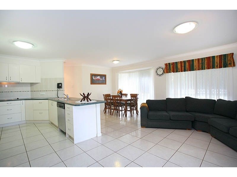 12 Byfield Street, North Lakes QLD 4509