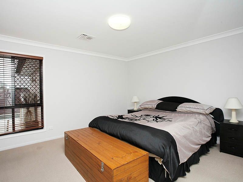 21 Grebe Circuit, North Lakes QLD 4509