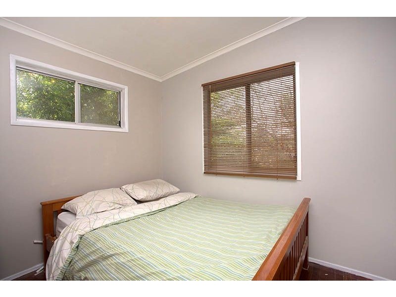 15 Melinda Street, Kallangur QLD 4503