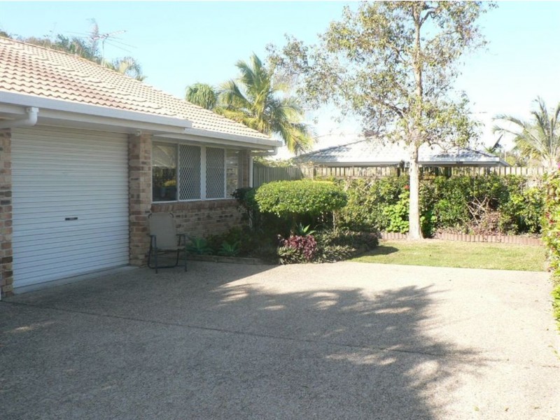 4/10 Wattle Road, Rothwell QLD 4022