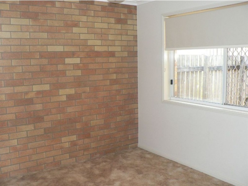 4/10 Wattle Road, Rothwell QLD 4022