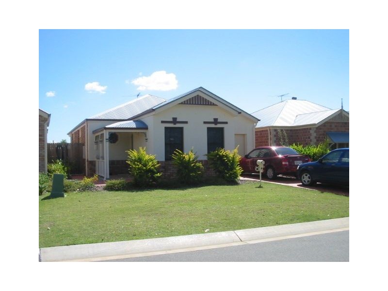 20 Denison Parade, North Lakes QLD 4509