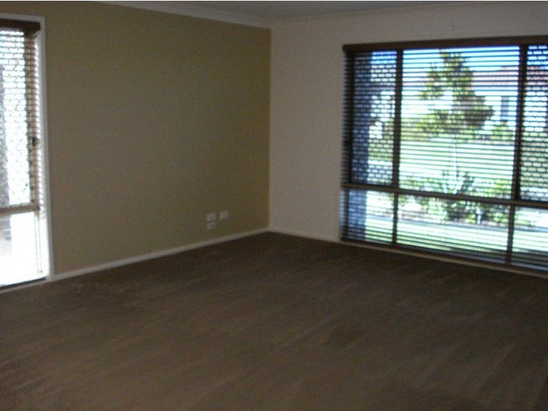 22 Copper Crescent, Griffin QLD 4503