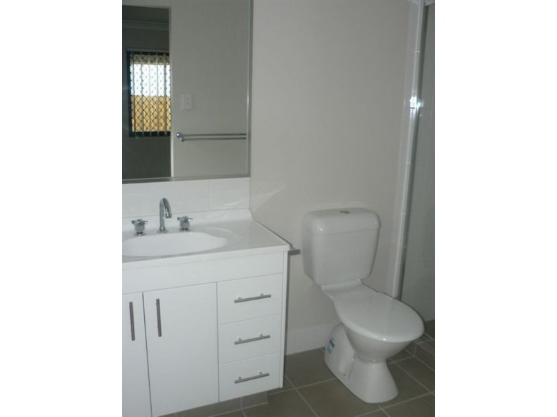 20 Edward Close, North Lakes QLD 4509