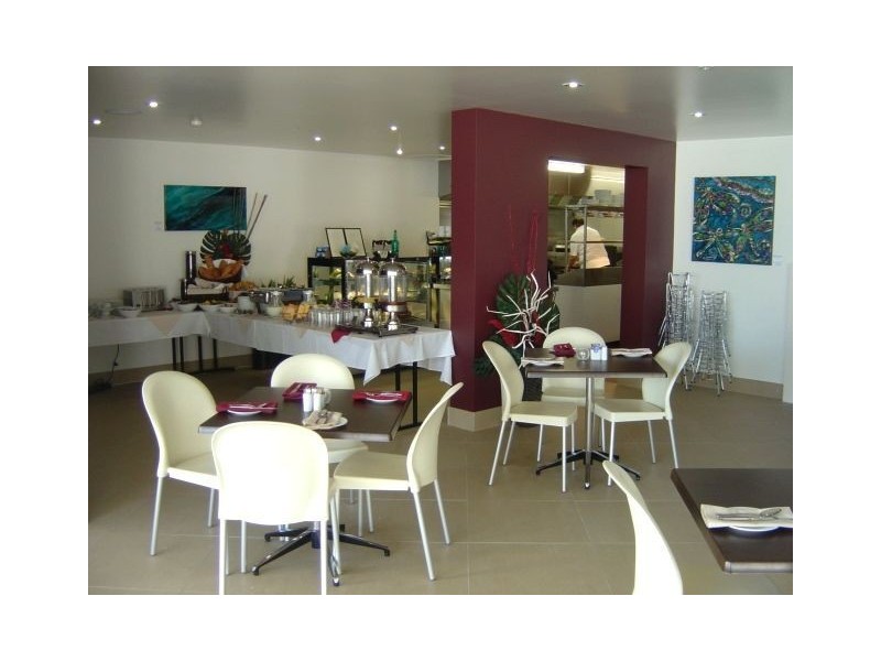 116/627 Charlton Esplanade, Urangan QLD 4655