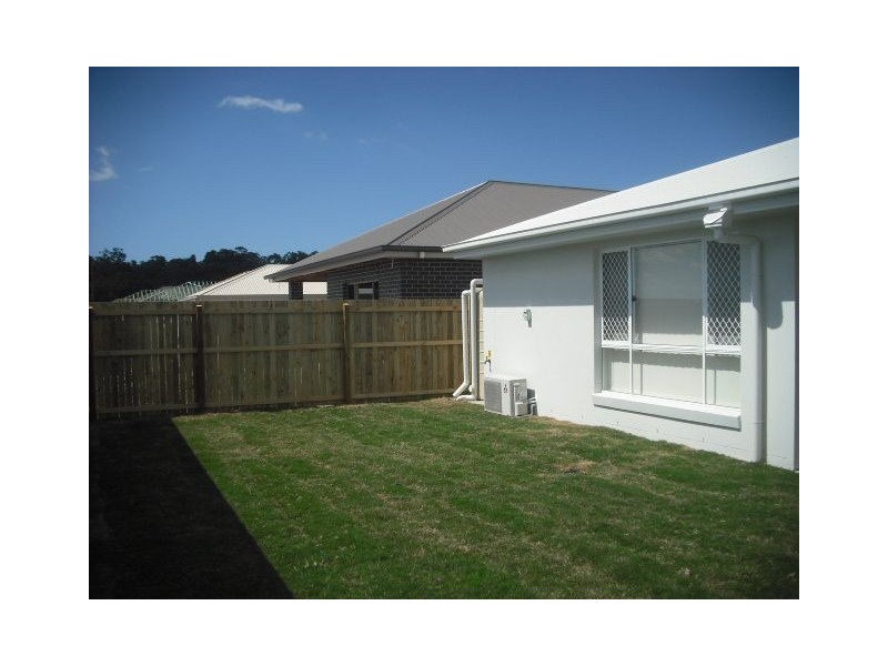 8 Zircon Place, Mango Hill QLD 4509