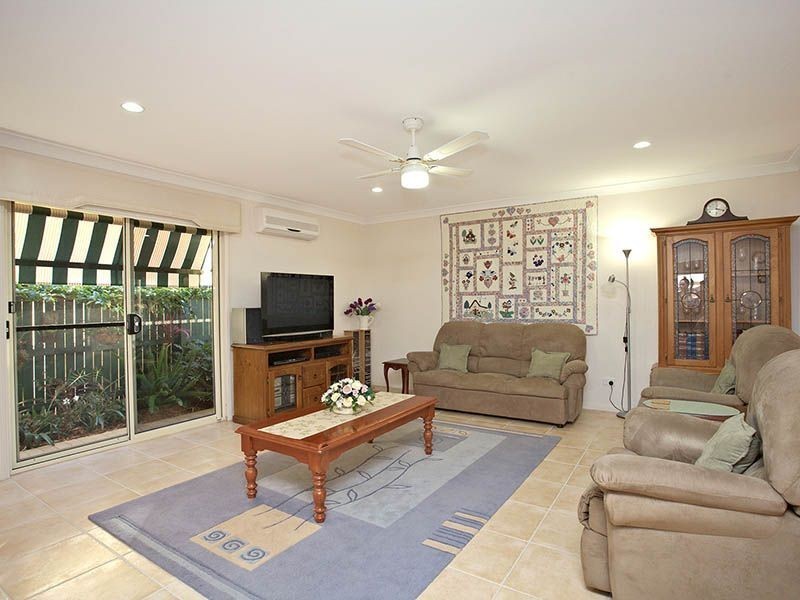 3 Dotterel Crescent, North Lakes QLD 4509