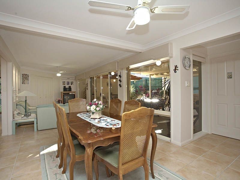 3 Dotterel Crescent, North Lakes QLD 4509