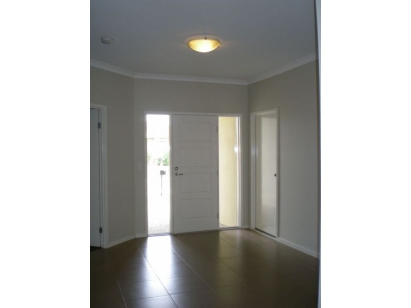 19 Wallaroo Circuit, North Lakes QLD 4509