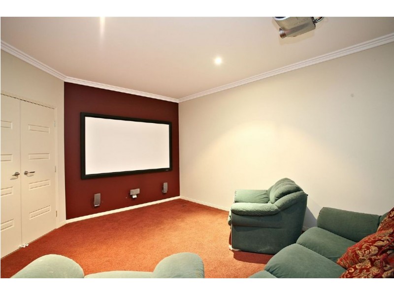 21 Peppertree Court, Narangba QLD 4504