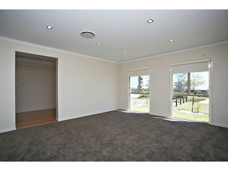 10 Bettong Place, North Lakes QLD 4509