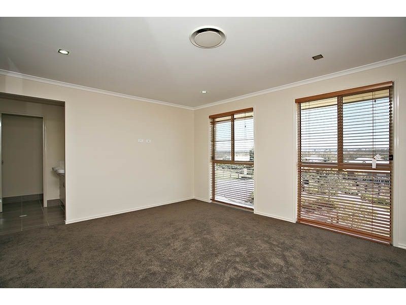 10 Bettong Place, North Lakes QLD 4509