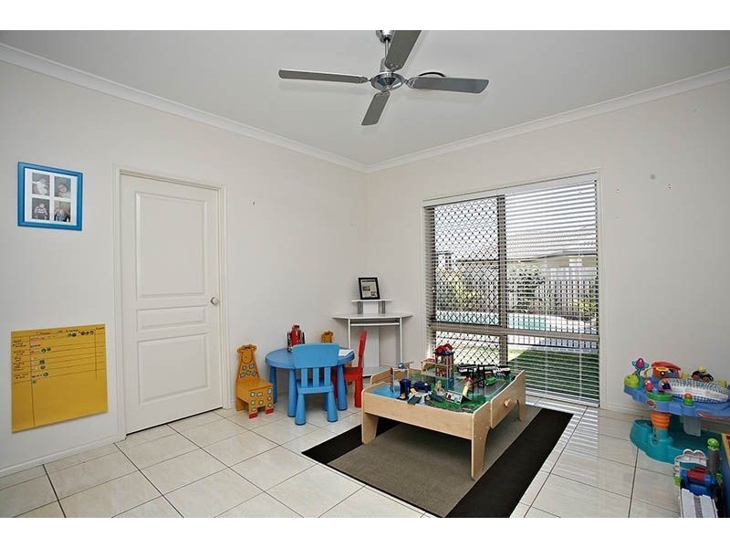 102 Possum Parade, North Lakes QLD 4509