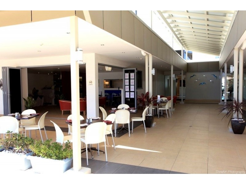 124/627 Charlton Esplanade, Urangan QLD 4655