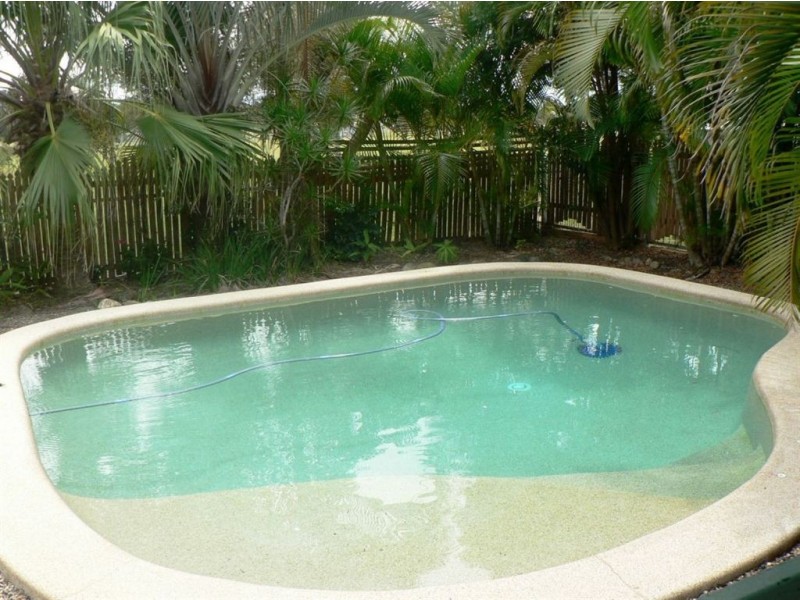 40 Kate Ave, Deception Bay QLD 4508