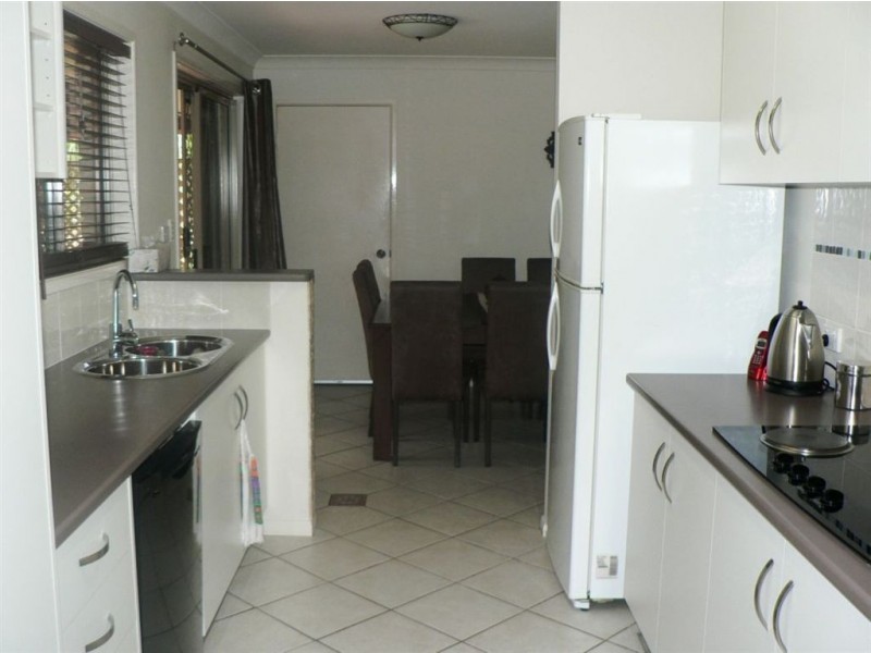 40 Kate Ave, Deception Bay QLD 4508