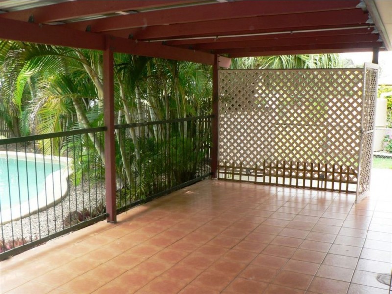 40 Kate Ave, Deception Bay QLD 4508