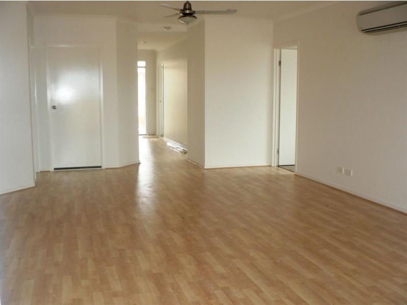 26 Daintree Circuit, North Lakes QLD 4509