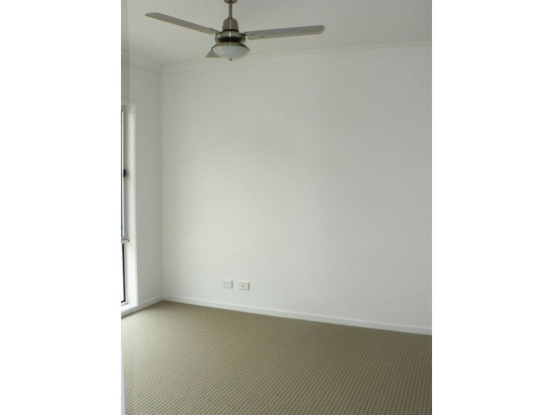 26 Daintree Circuit, North Lakes QLD 4509