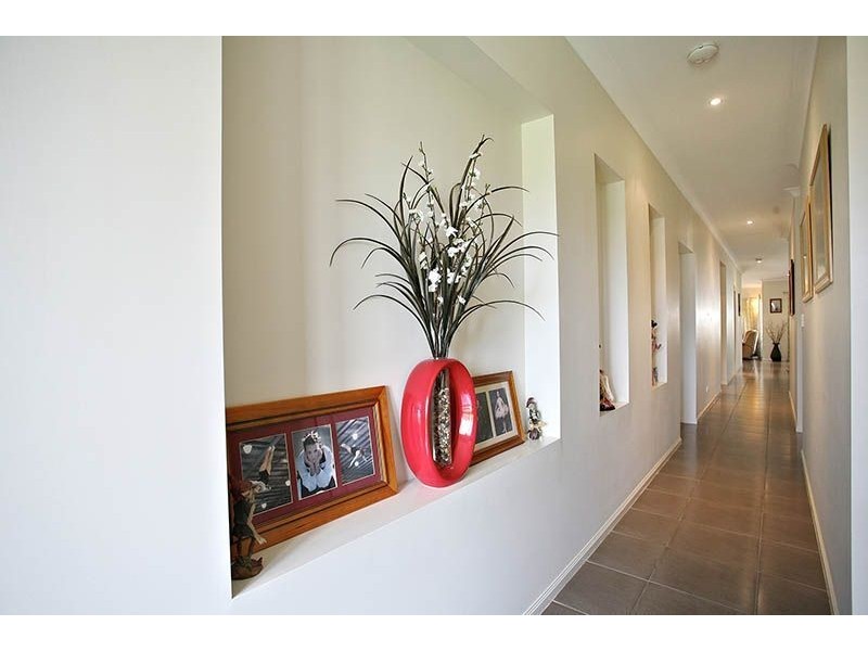 21 Kangaroo Street, North Lakes QLD 4509