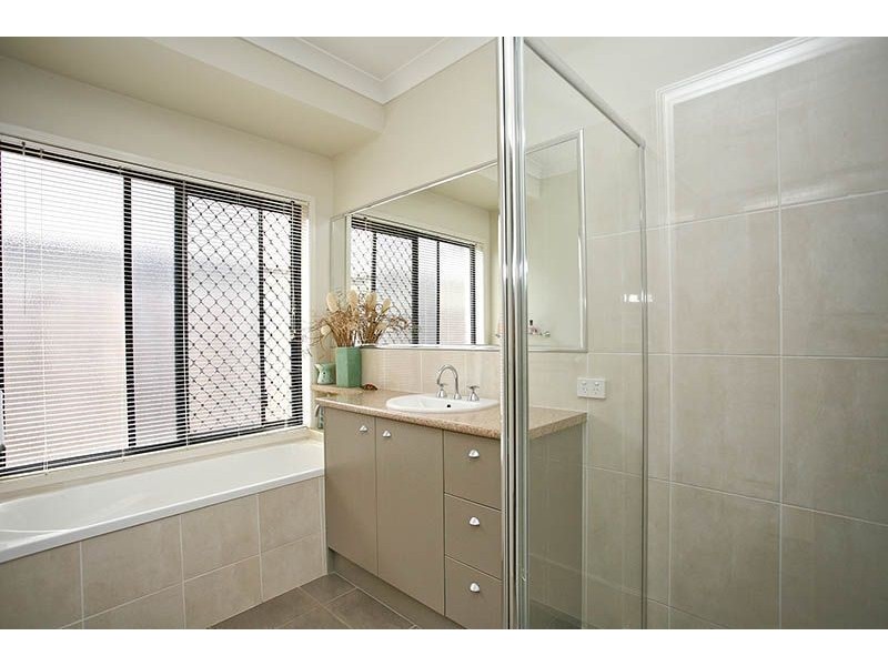 21 Kangaroo Street, North Lakes QLD 4509