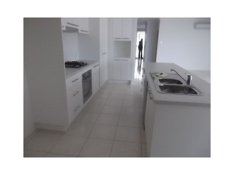 110 Mackintosh Drive, North Lakes QLD 4509