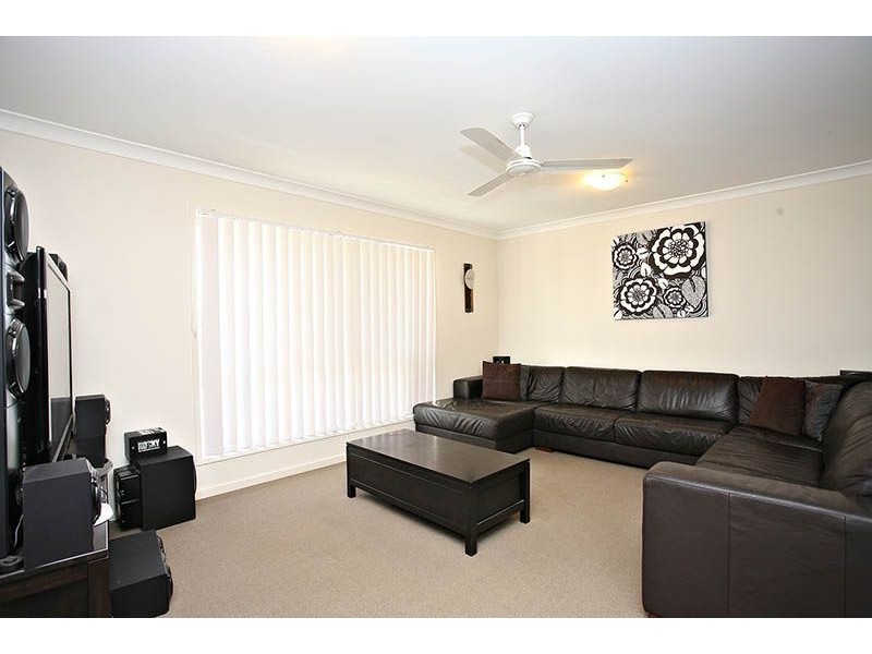 7 Lennon Boulevard, Narangba QLD 4504