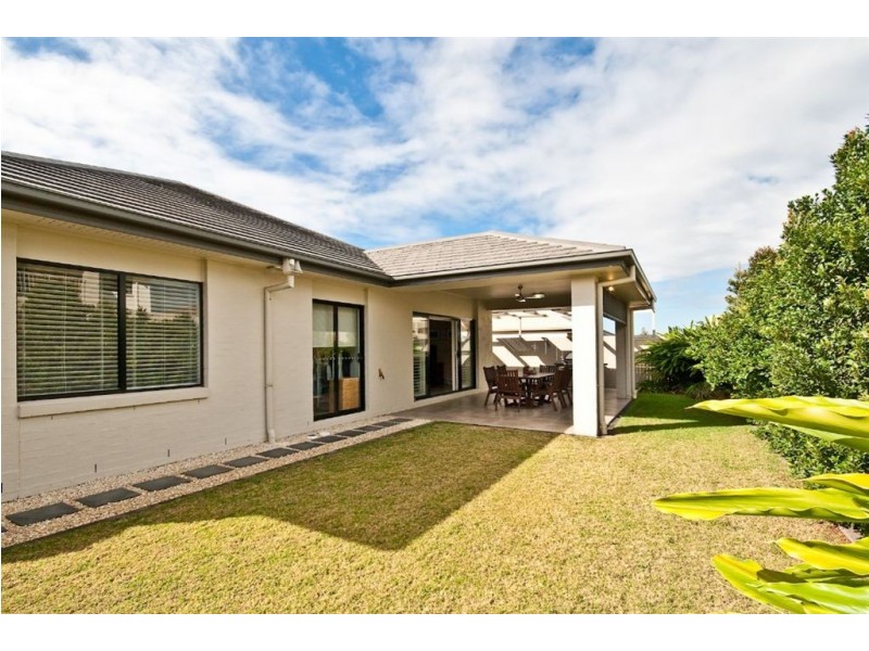 17 Ballesteros Street, North Lakes QLD 4509