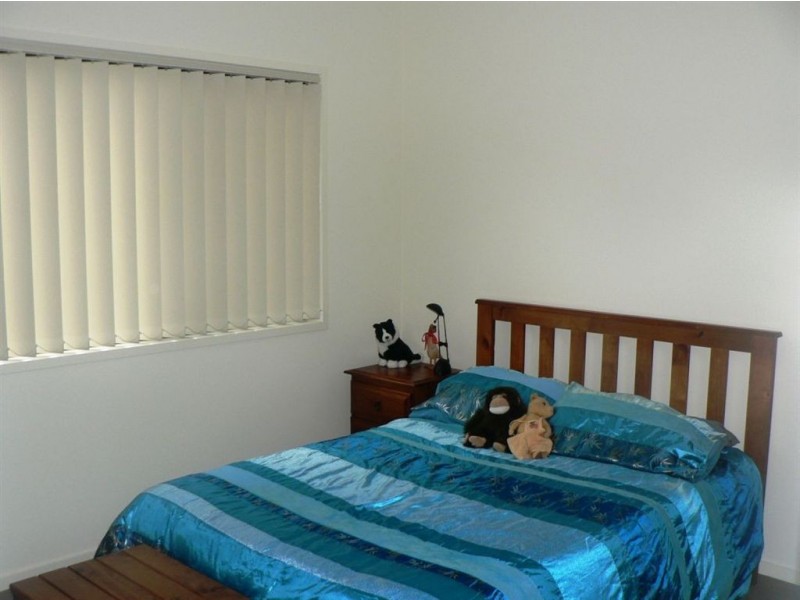 21 Rawlins Cr, North Lakes QLD 4509