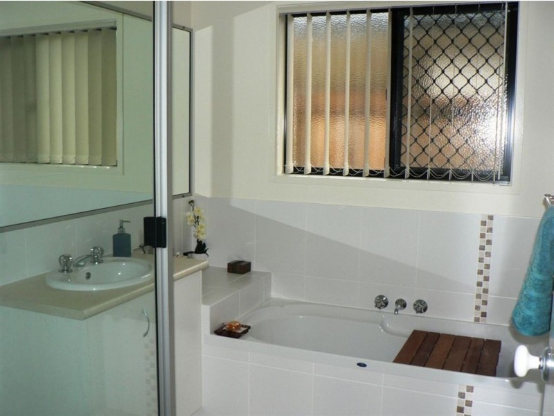 21 Rawlins Cr, North Lakes QLD 4509