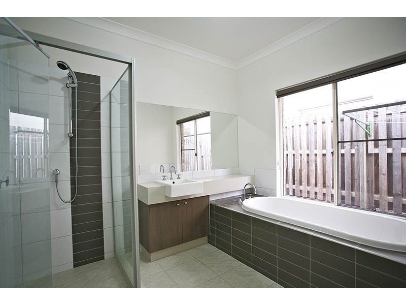 25 Midyim Street, North Lakes QLD 4509