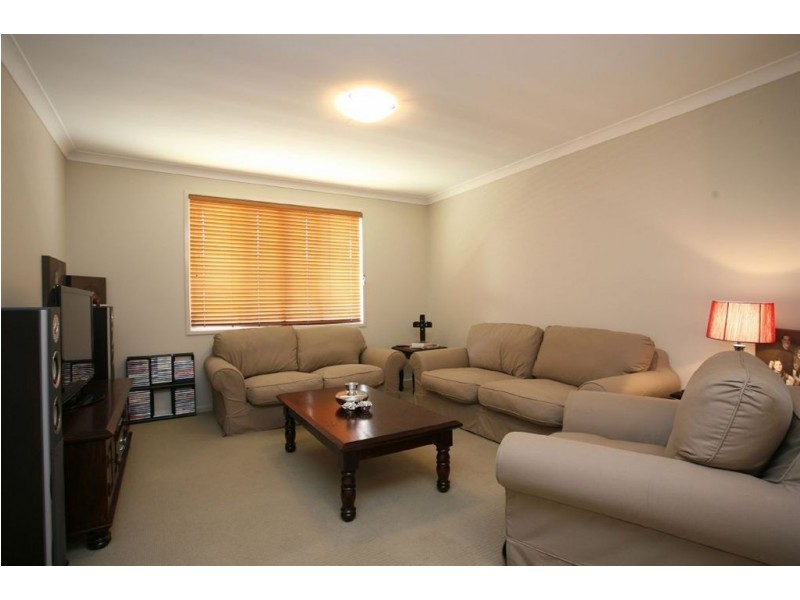 6 Quoll Circuit, North Lakes QLD 4509