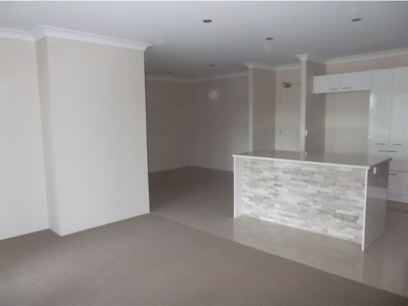 14/8-10 Georgina Street, Woody Point QLD 4019