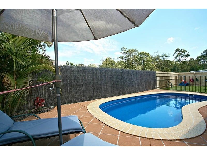 2 Lacebark Street, North Lakes QLD 4509