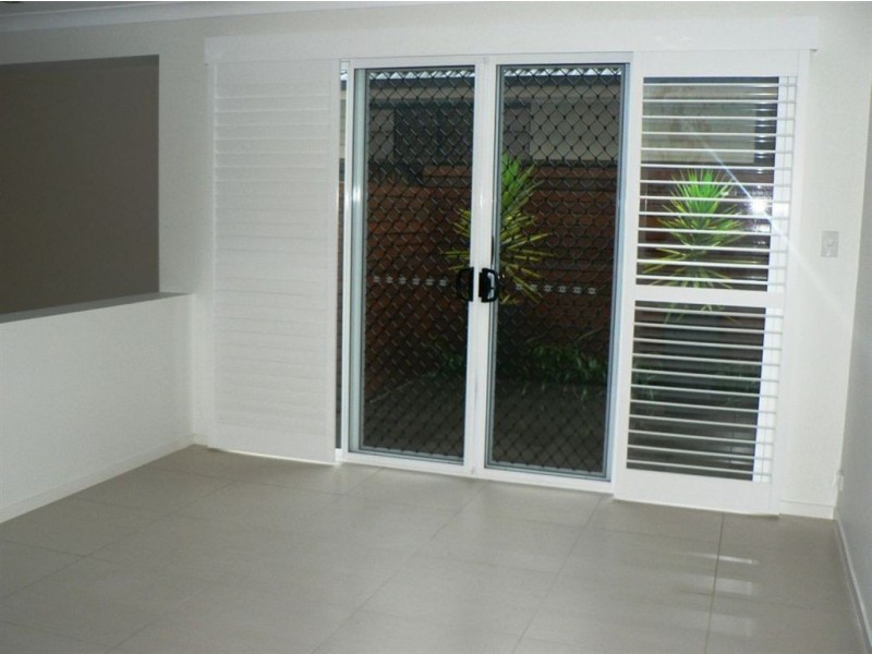 28 Forrestal Cct, North Lakes QLD 4509
