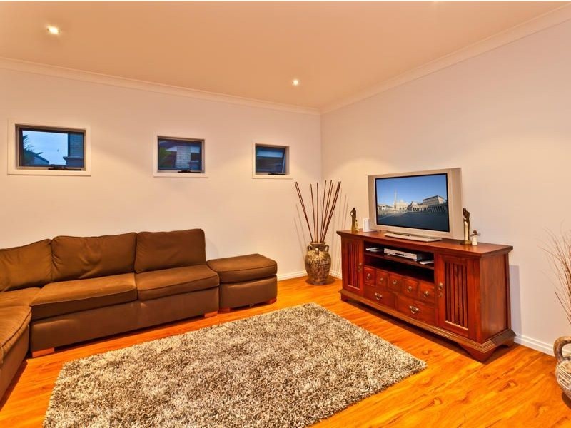 24 Dusky Street, North Lakes QLD 4509