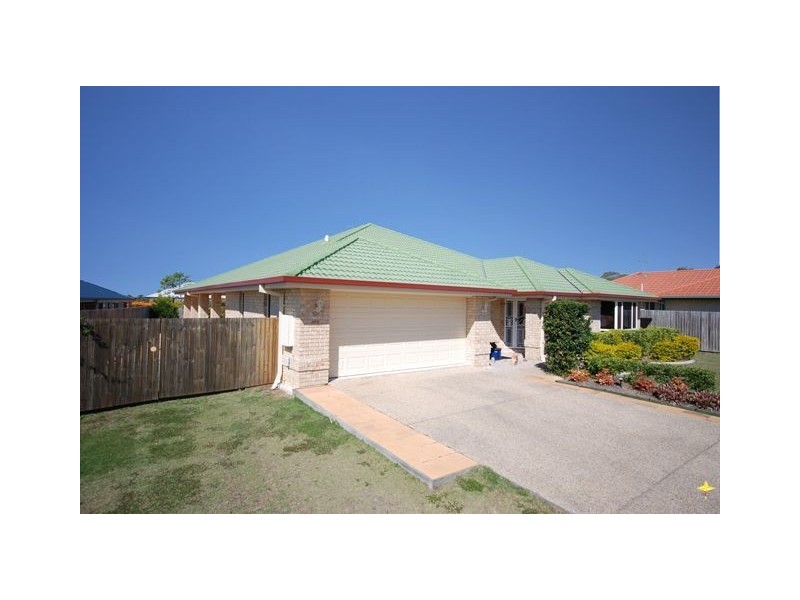 4 Gilbert St, North Lakes QLD 4509