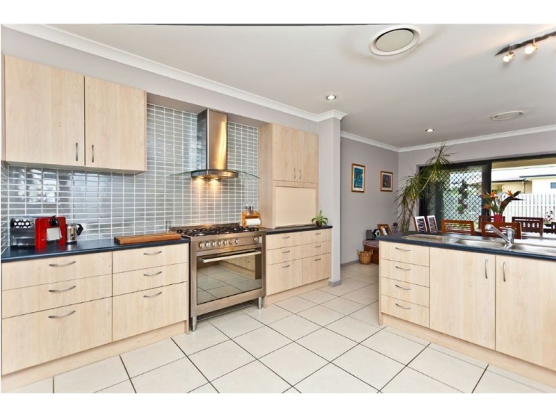23 Moorhen Court, Narangba QLD 4504