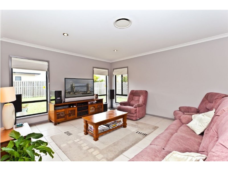 23 Moorhen Court, Narangba QLD 4504