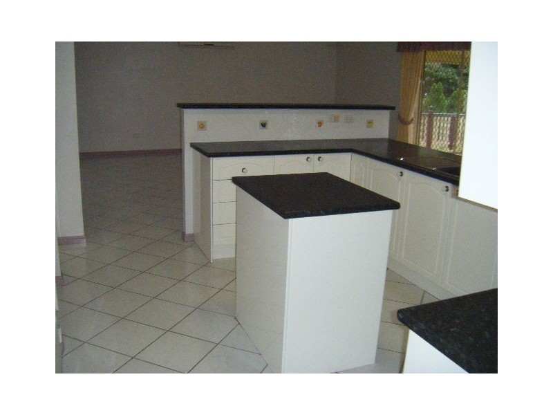 65 Castle Hill Drive, Murrumba Downs QLD 4503