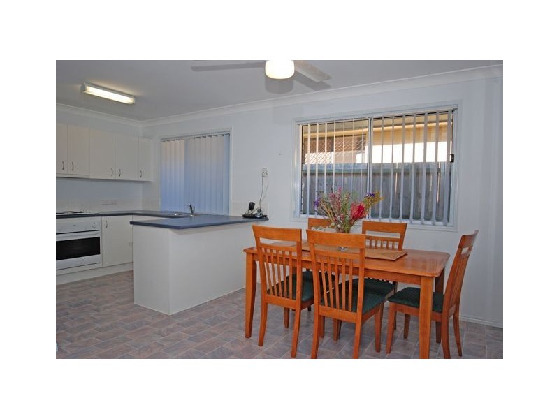 9 Page Street, North Lakes QLD 4509