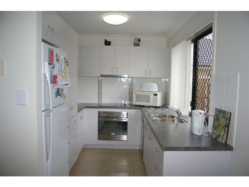 2/15 Highcliff Crescent, North Lakes QLD 4509